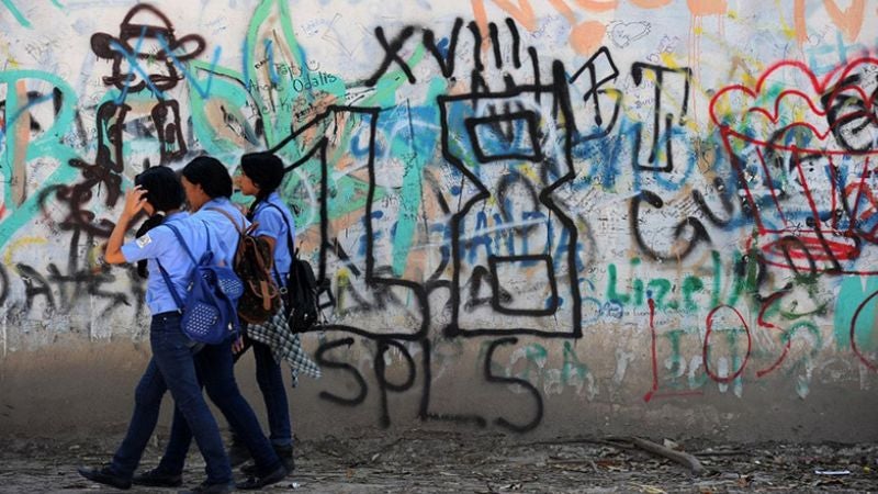 UPNFM: directores reconocen presencia de pandillas y droga en centros educativos