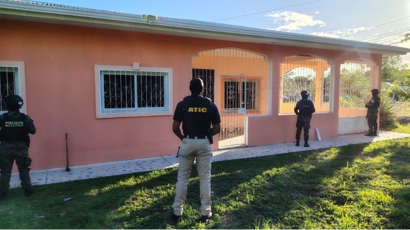 Sospechosos suplantar mujer millones