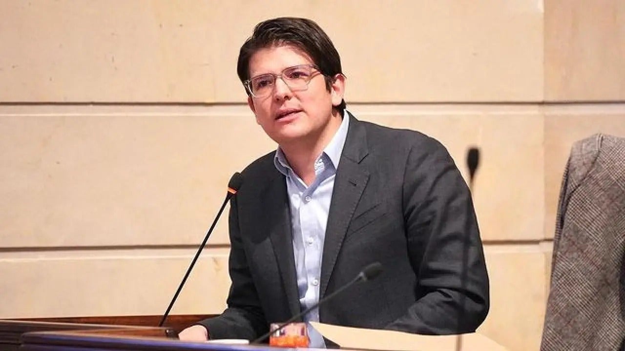 Ofrecen $3.000 millones de recompensa Miguel Uribe