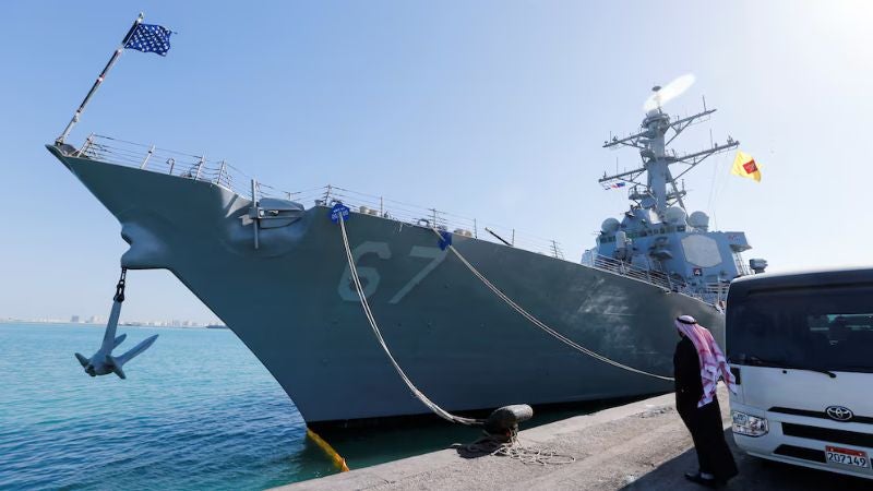 EEUU despliega el USS Cole