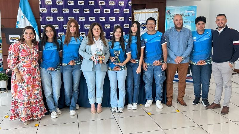 Jóvenes hondureños STEM