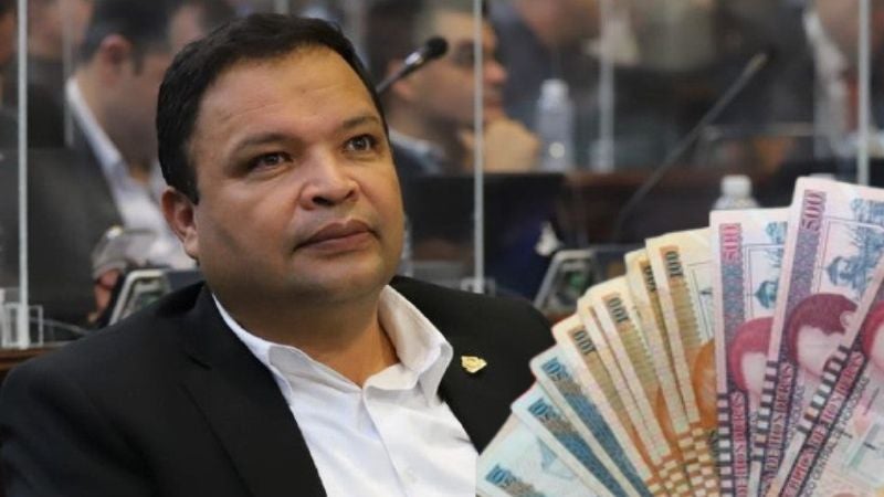 Jari Dixon demanda millonaria