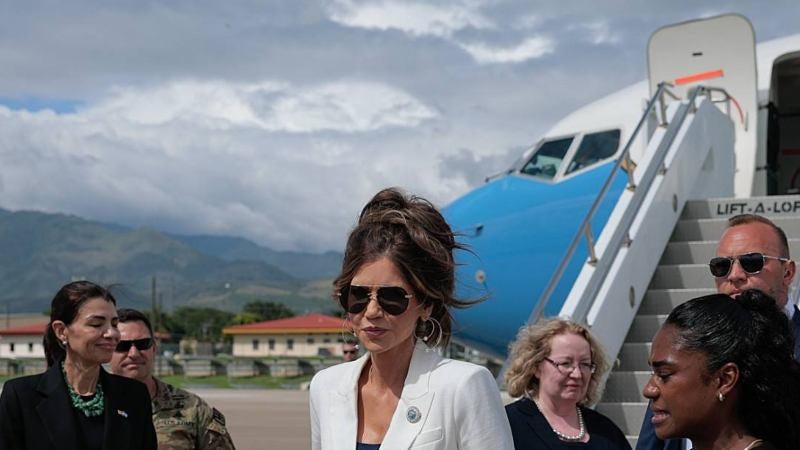 Kristi Noem Honduras