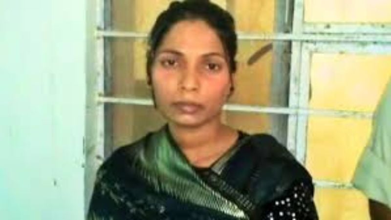 Mujer se casa con 25 hombres (1) Mujer se casa con 25 hombres