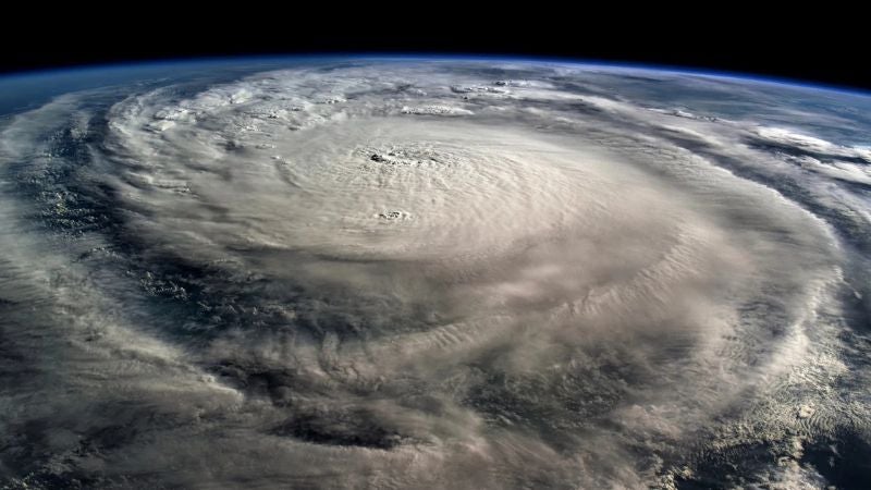 Nombres ciclones temporada huracanes