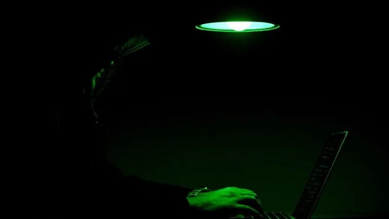 Desbaratan red pornografía infantil