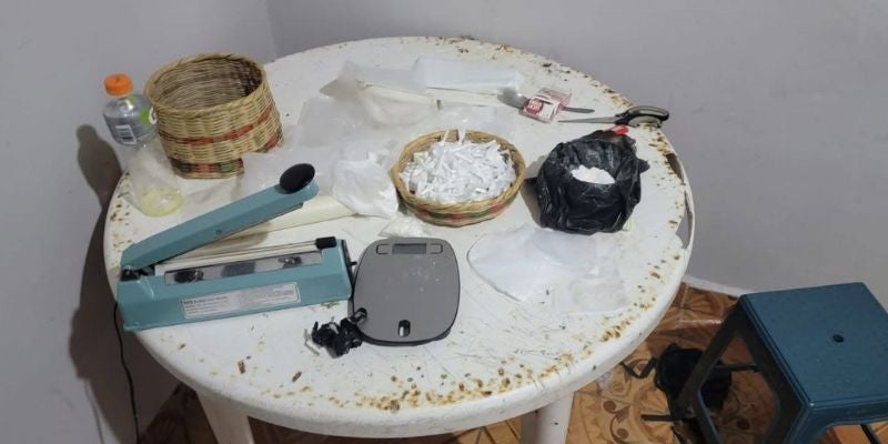 Allanamiento en Siguatepeque: incautan marihuana, cocaína y fusil AK-47