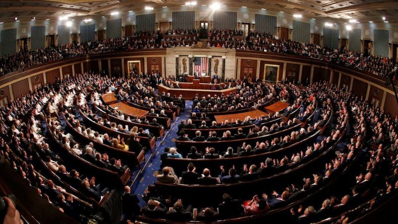 Cámara de Representantes de EEUU Cámara Baja inicia debate sobre plan fiscal de Trump con reto de aprobarlo para el viernes.