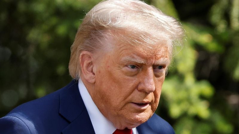 Trump asiste a la apertura de Alligator Alcatraz, el nuevo centro de detención para migrantes