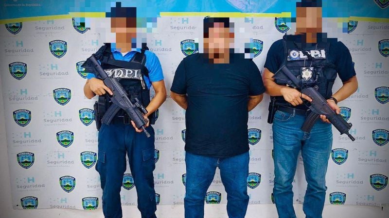 Hombre abuso hija Yoro