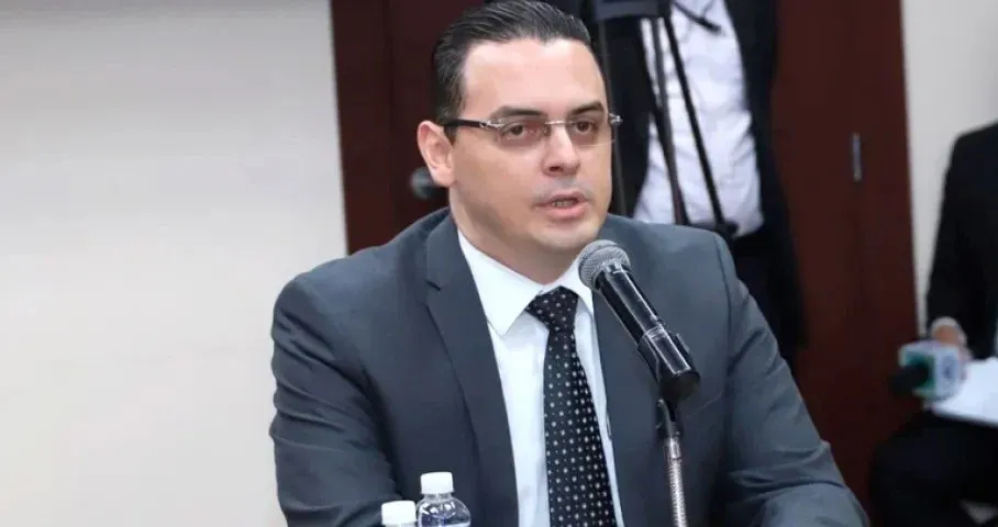 Kelvin Aguirre: Ausencias en el CNE podrían acarrear sanciones penales