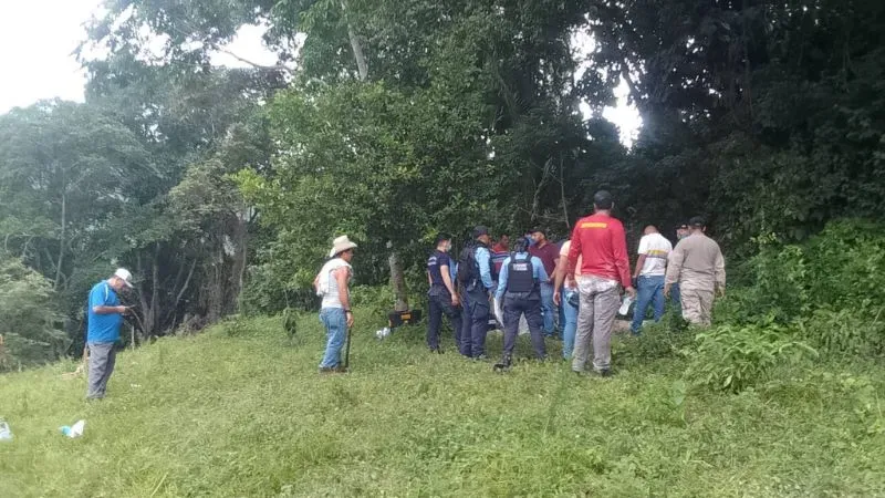 Restos humanos cueva Sabá