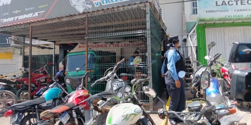 Masacre en Villa Nueva: Tres personas asesinadas en taller de motos