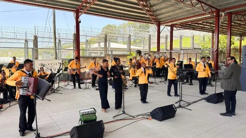 Escuela música privados libertad