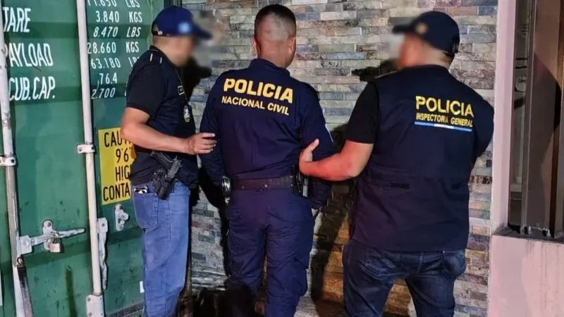 Policía Guatemala extorsionar hondureñas