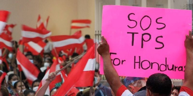 PLH denuncia “golpe a miles de familias” por fin del TPS y arremete contra el gobierno