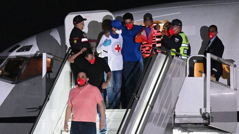 Abuso migrantes Venezuela cárcel Bukele