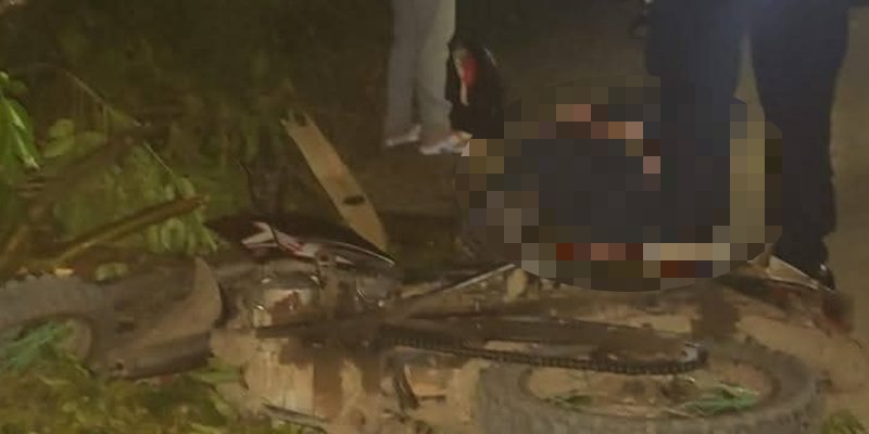 Santa Bárbara: Joven motociclista pierde la vida tras impactar contra árboles