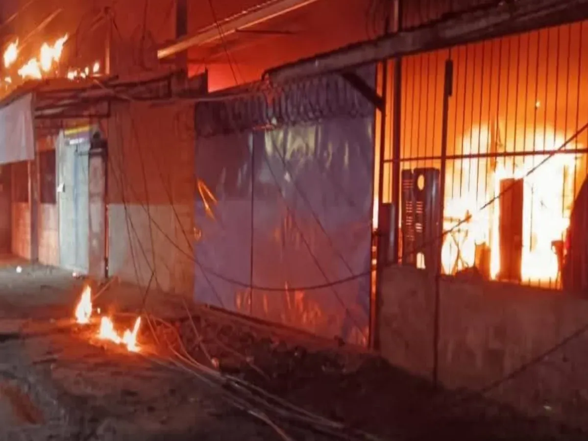 Incendio en Colonia Brisas de Expocentro SPS