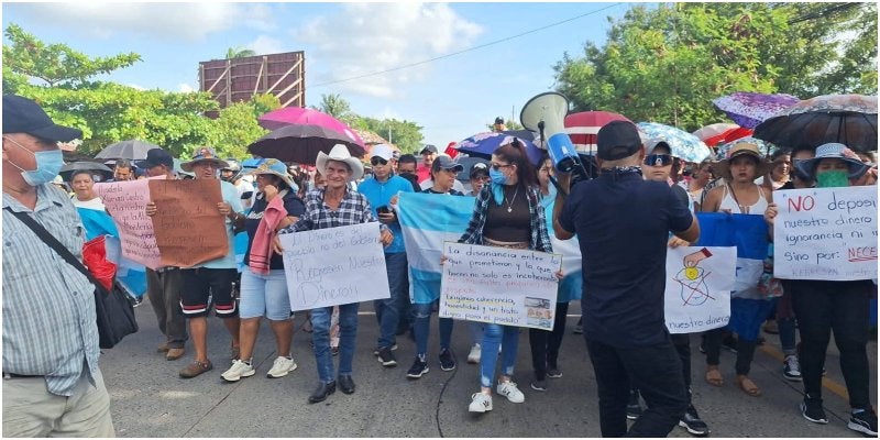 manifestantes manifestantes