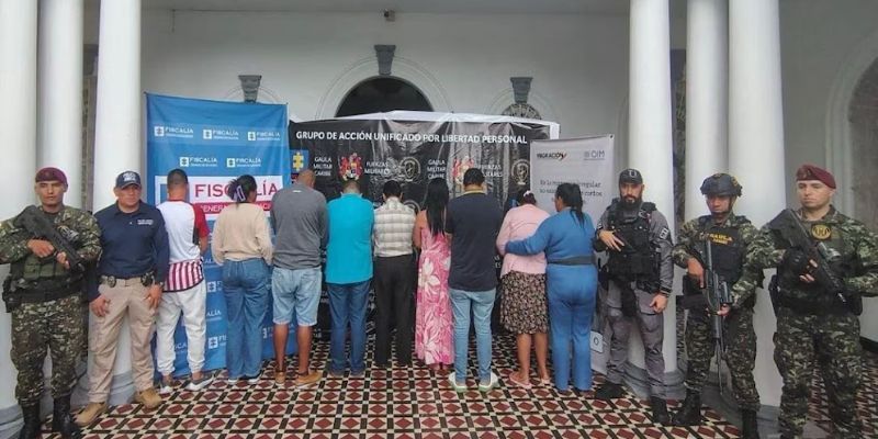 Con apoyo de EE.UU., Colombia capturó a tres funcionarios vinculados a una red de tráfico de migrantes