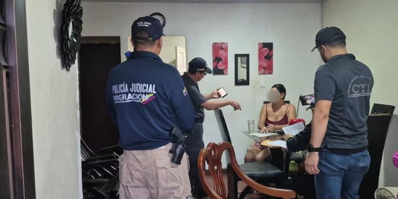 Con apoyo de EE.UU., Colombia capturó a tres funcionarios vinculados a una red de tráfico de migrantes