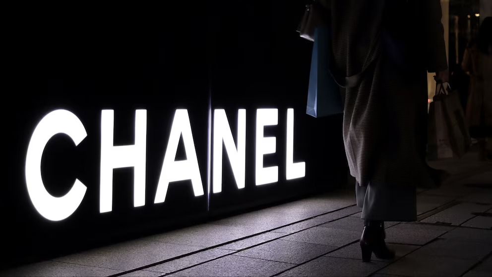 Jennifer Lopez Chanel