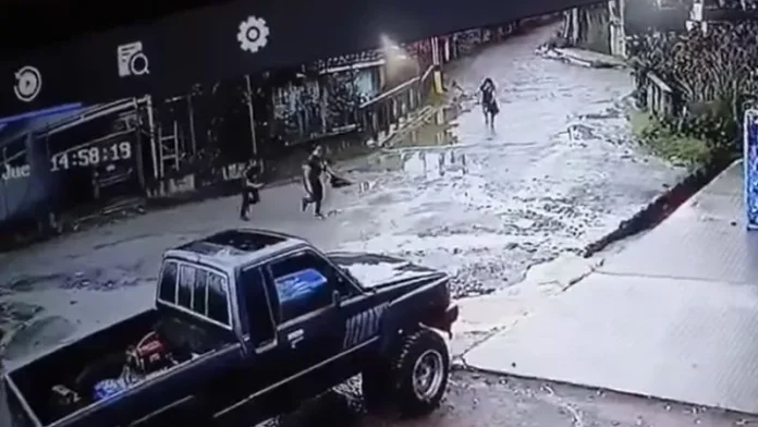 Señora intimida machete Intibucá