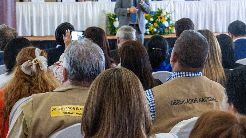 OBSERVADORES