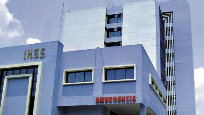 Renuncia de médicos IHSS