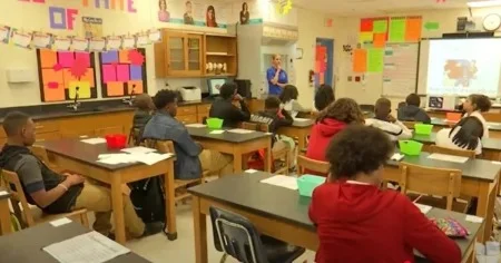 Familias del sur de Florida temen que el regreso a clases dispare operativos de inmigración