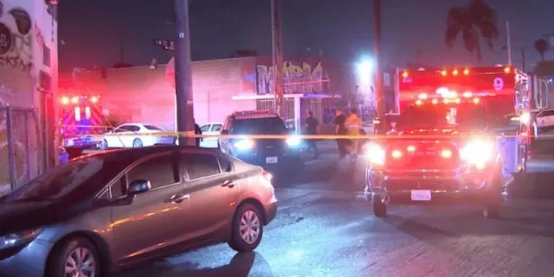 muere 78 (1) Dos muertos y seis heridos en tiroteo durante fiesta clandestina tras festival musical en Los Ángeles