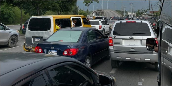 tráfico (1) tráfico