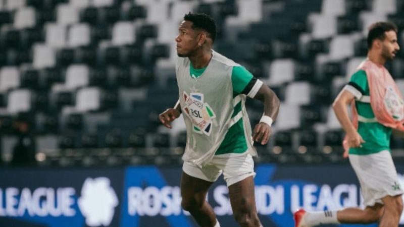 El delantero Romell Quioto no fue convocado para este partido por la Copa del Rey Saudí.