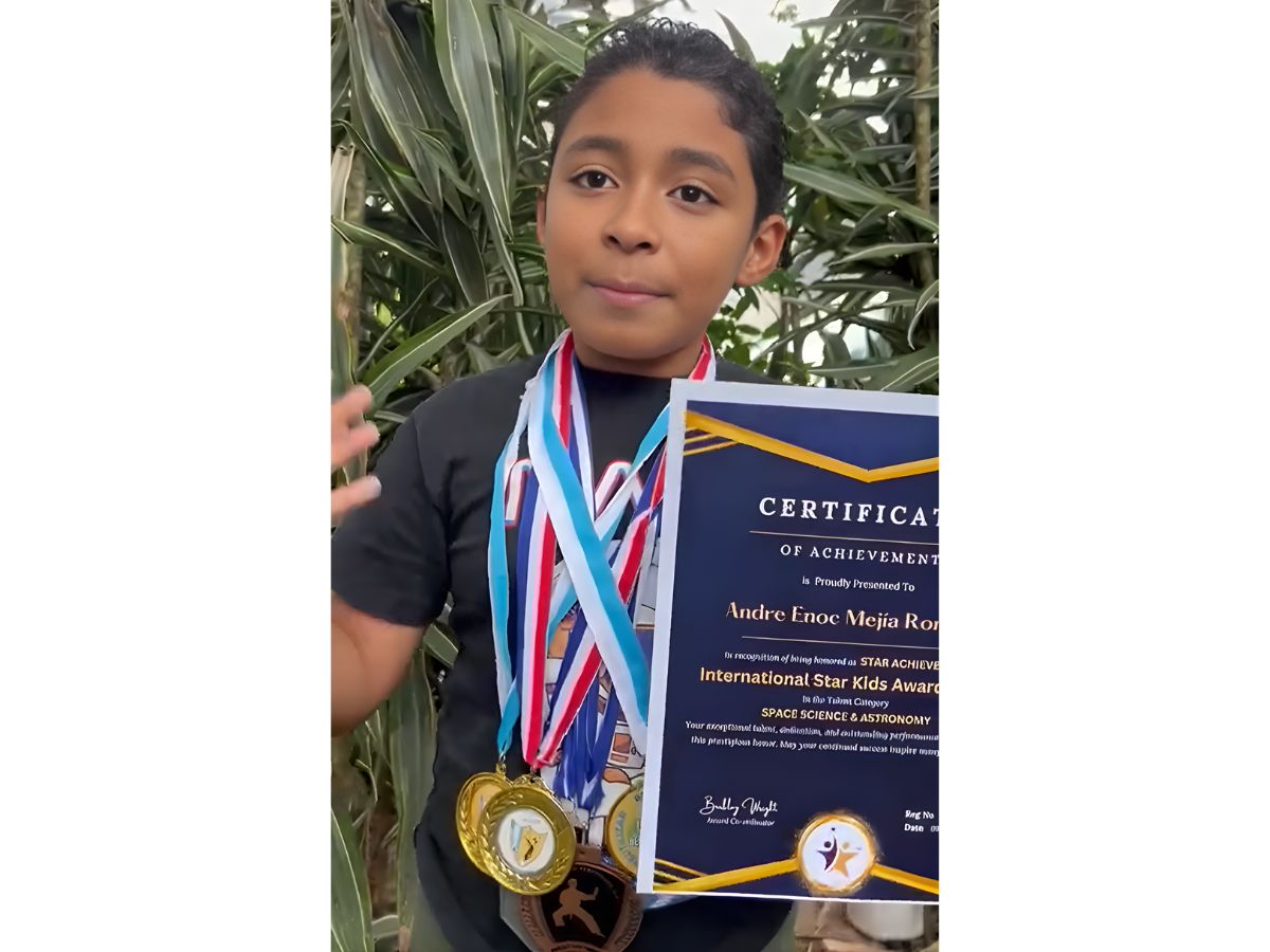 André Enoc Mejía (1)