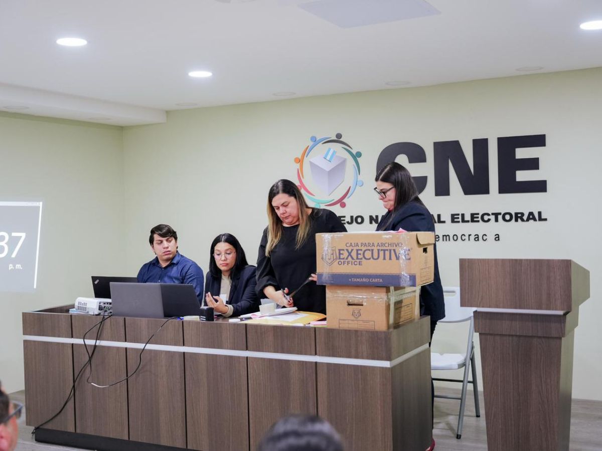 CNE transporte elecciones (2)