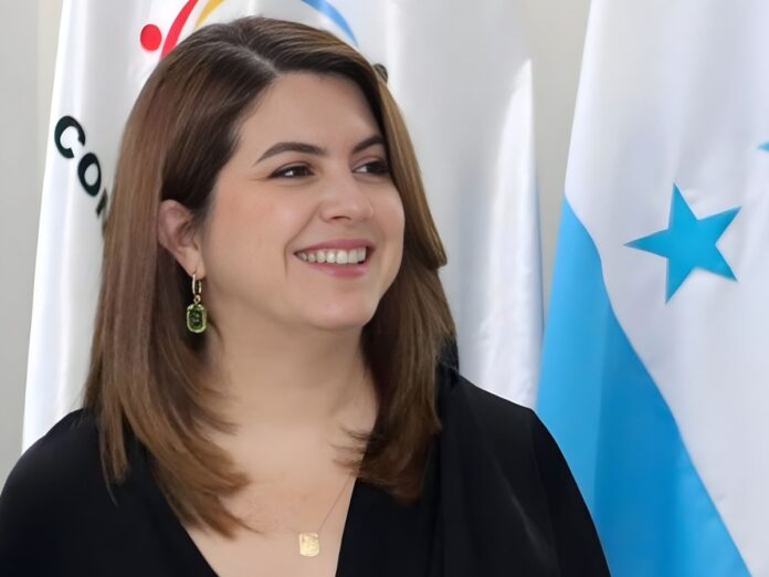 Cossette López no asistirá al acto inaugural del proceso electoral por amenazas en su contra