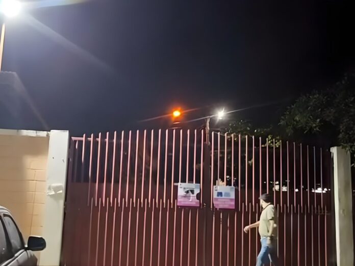 Denuncian entrega de recinto con material electoral a militares