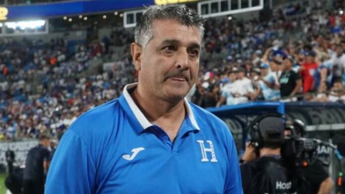El ex técnico de Motagua y de la Selección Nacional, Diego Vázquez, les mandó un 