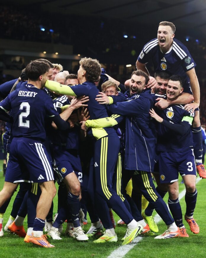 Escocia se clasificó directamente al Mundial 2026, al vencer por 4-2 a Dinamarca.