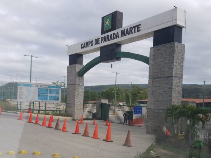 FFAA PARADA MARTE CNE