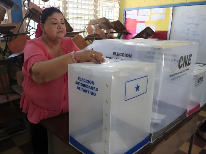 ¿Quiénes integran las Juntas Receptoras de Votos? Esto dice la ley