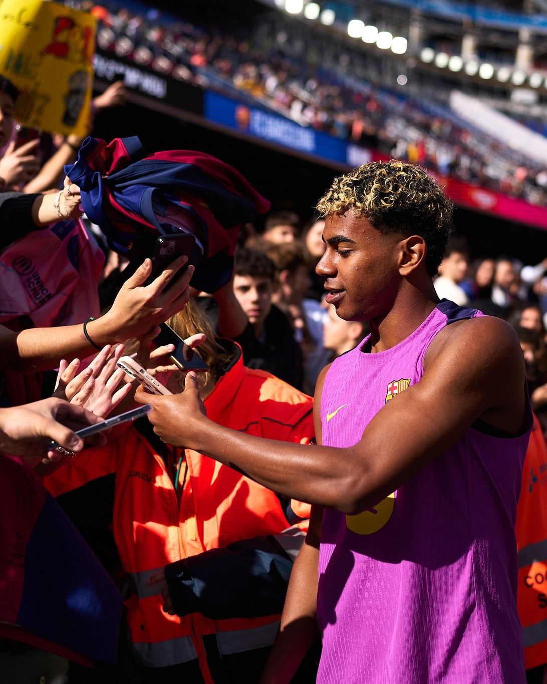 Lamine Yamal comparte con los seguidores del conjunto barcelonista.