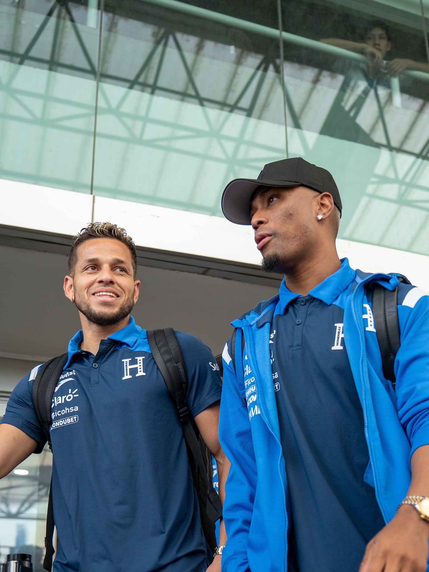 Pese a sus molestias en la rodilla derecha, Marcelo Santos se encuentra con sus compañeros en Nicaragua.