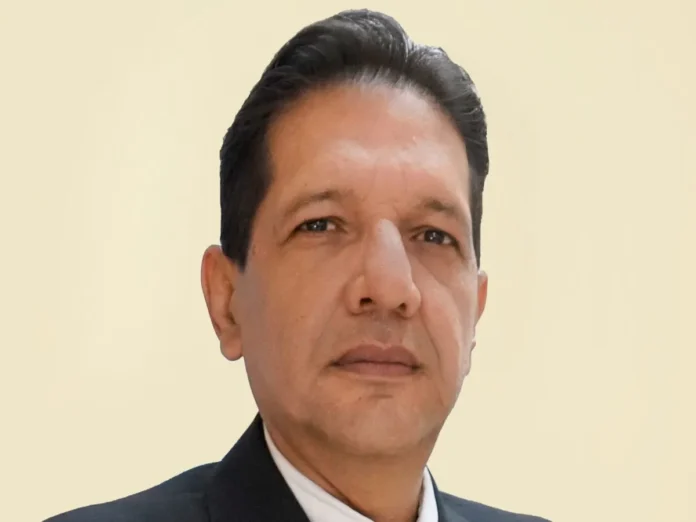 Mario Flores Urrutia realizará teletrabajo ante amenazas y persecución política