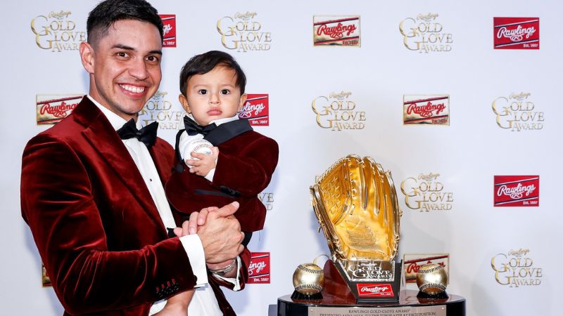 Mauricio Dubén ganó su segundo Guante de Oro como Mejor Jugador Utility por la Liga Americana de la MLB.