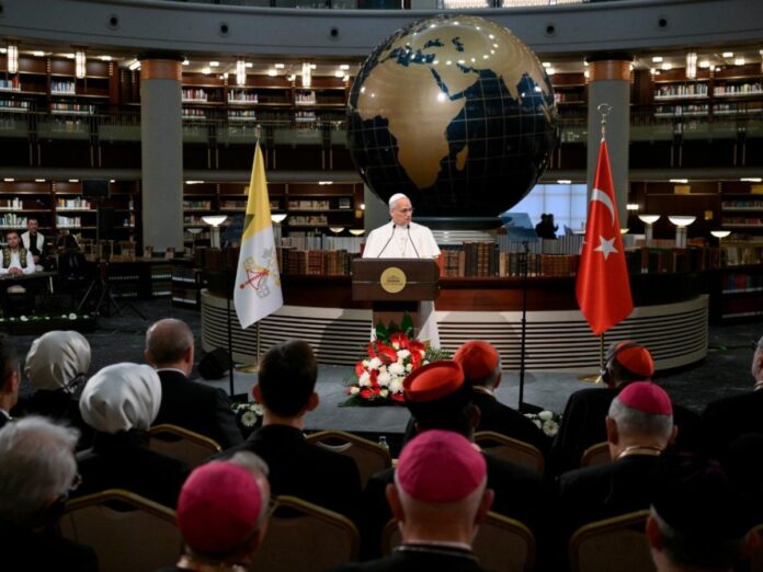 Vista papa León Turquía