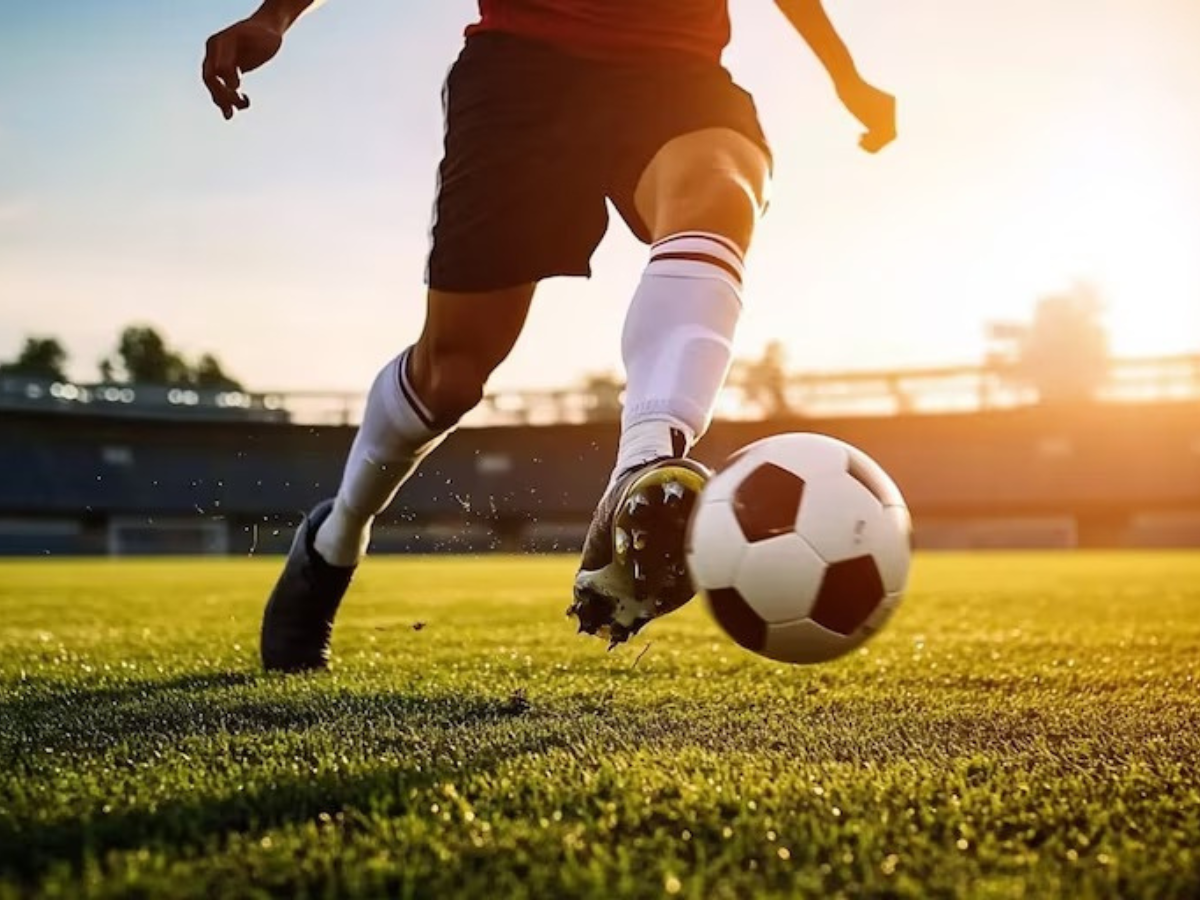 Jugador es suspendido por 99 años