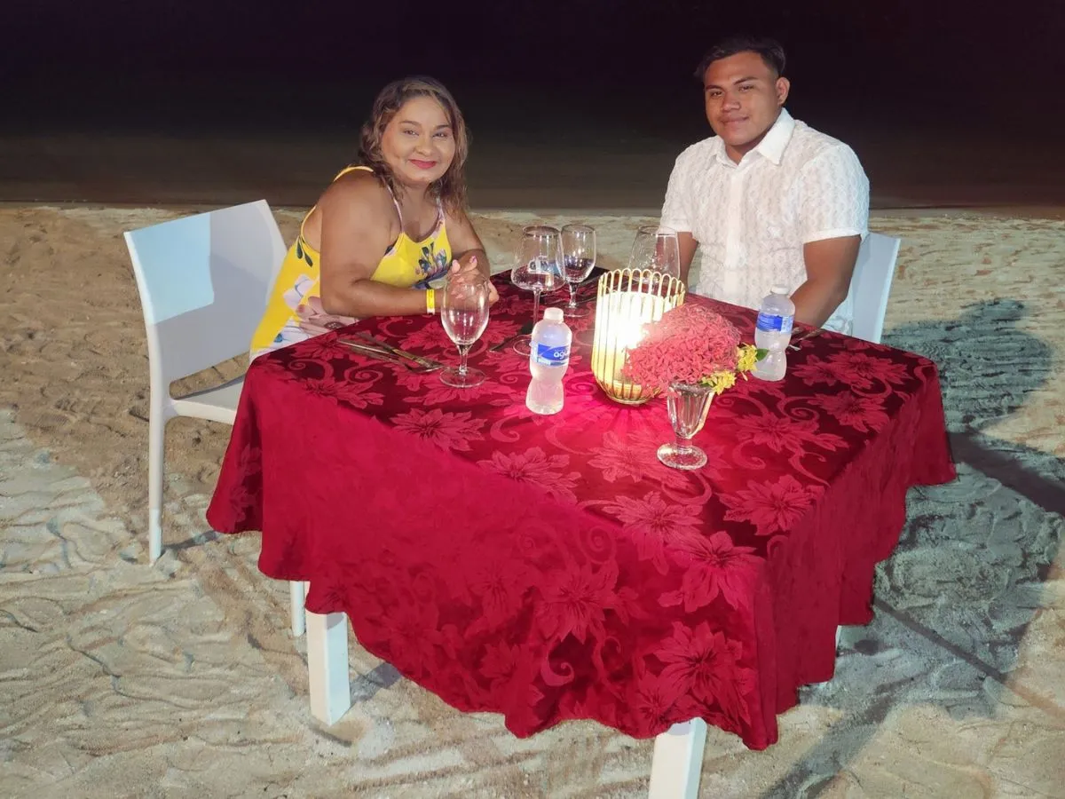 Paty Burgos y Joel 3