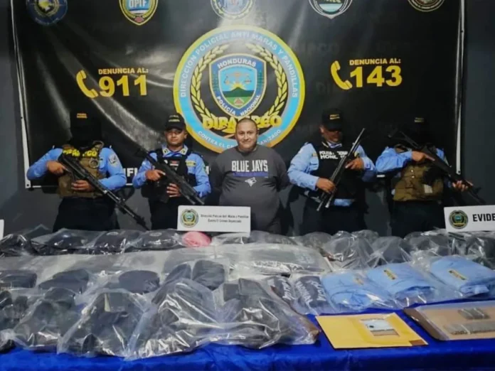 Indumentaria policial operación Chamelecón